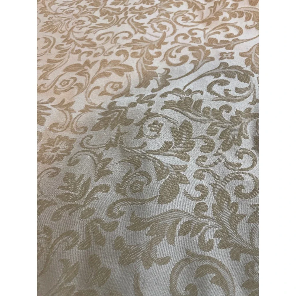 N/A cream gold